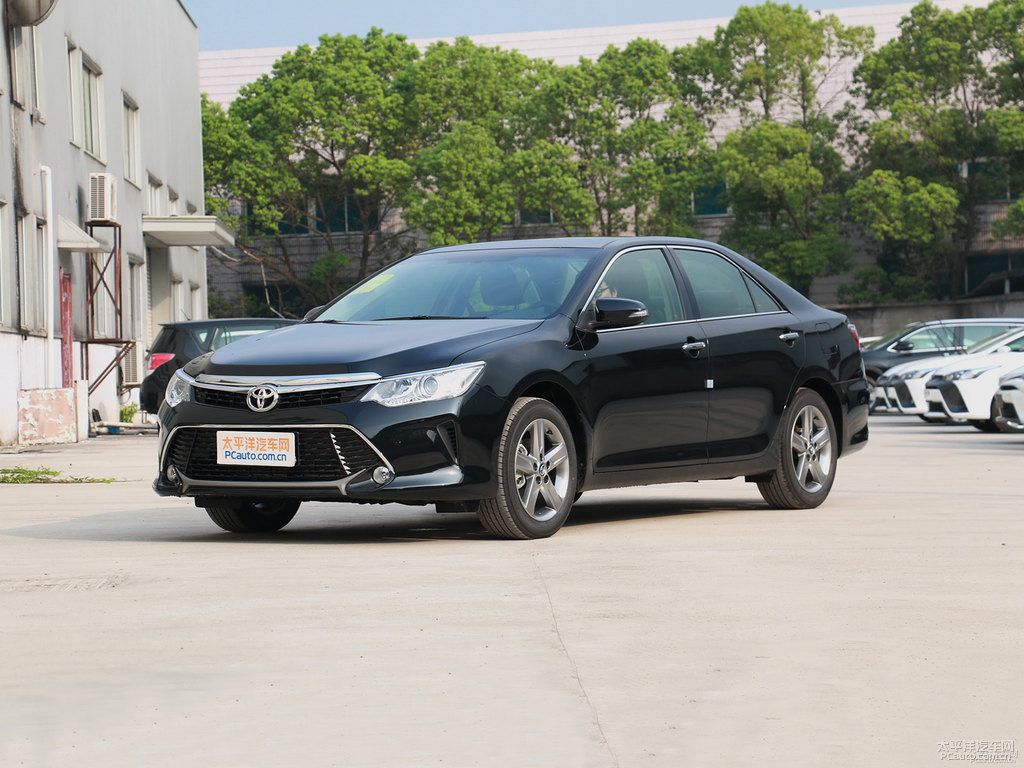 墨晶黑凱美瑞整車外觀外觀圖片