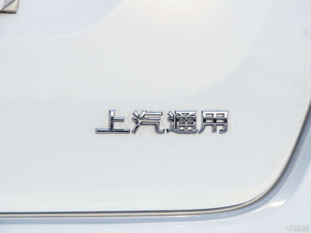 雪域白昂科拉車尾外觀圖片