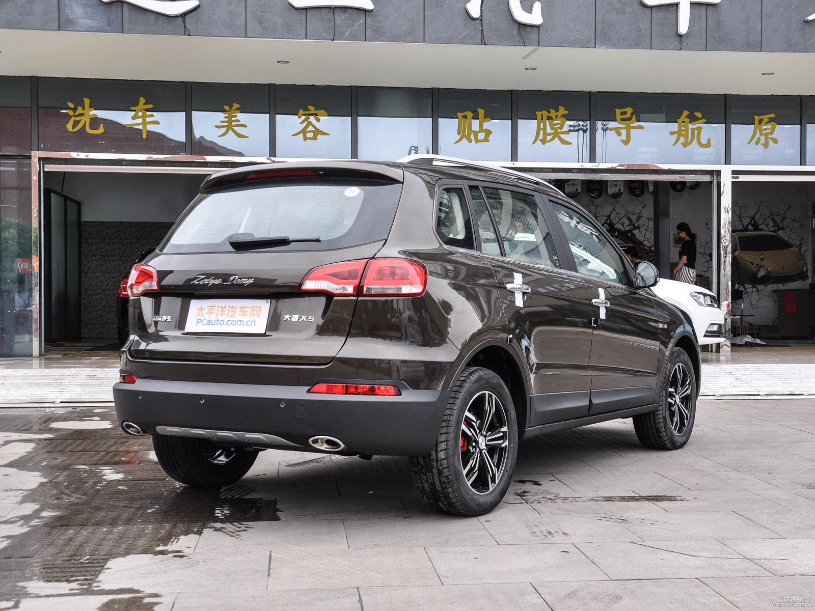 眾泰大邁X5外觀高清大圖