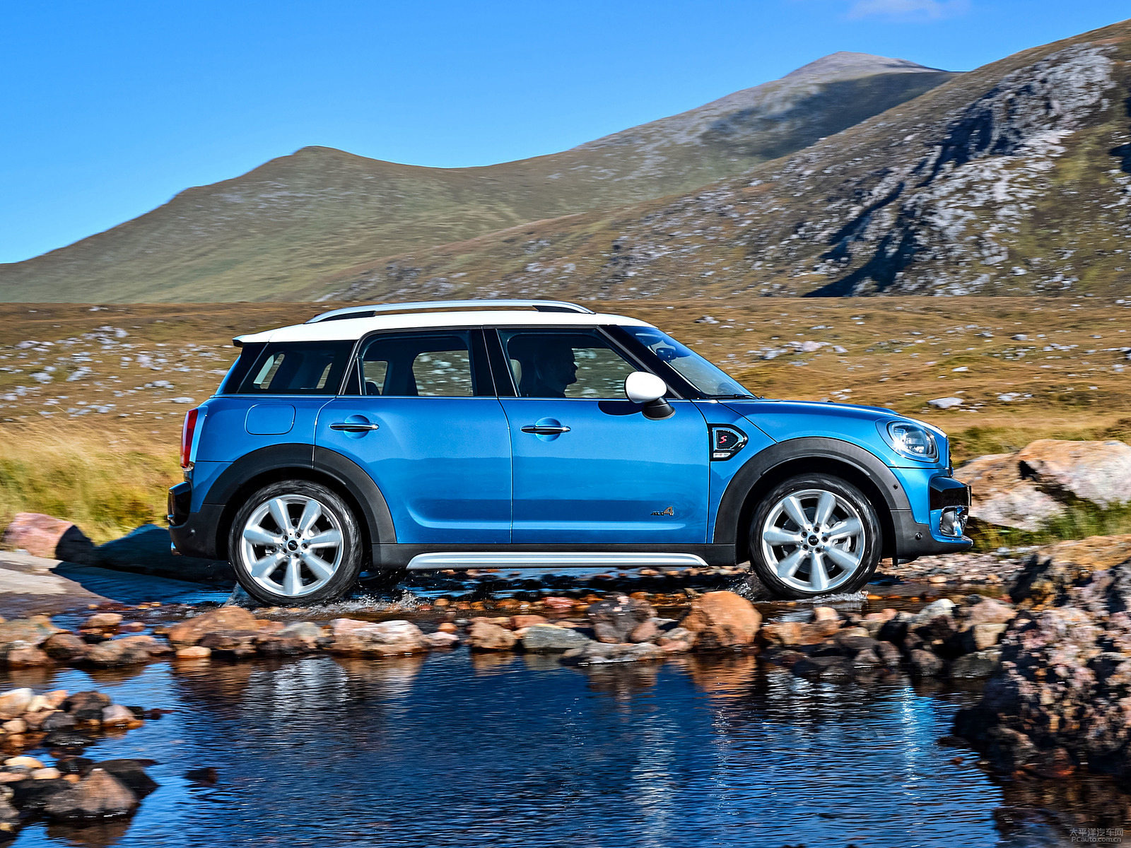 MINI COUNTRYMAN外觀高清大圖