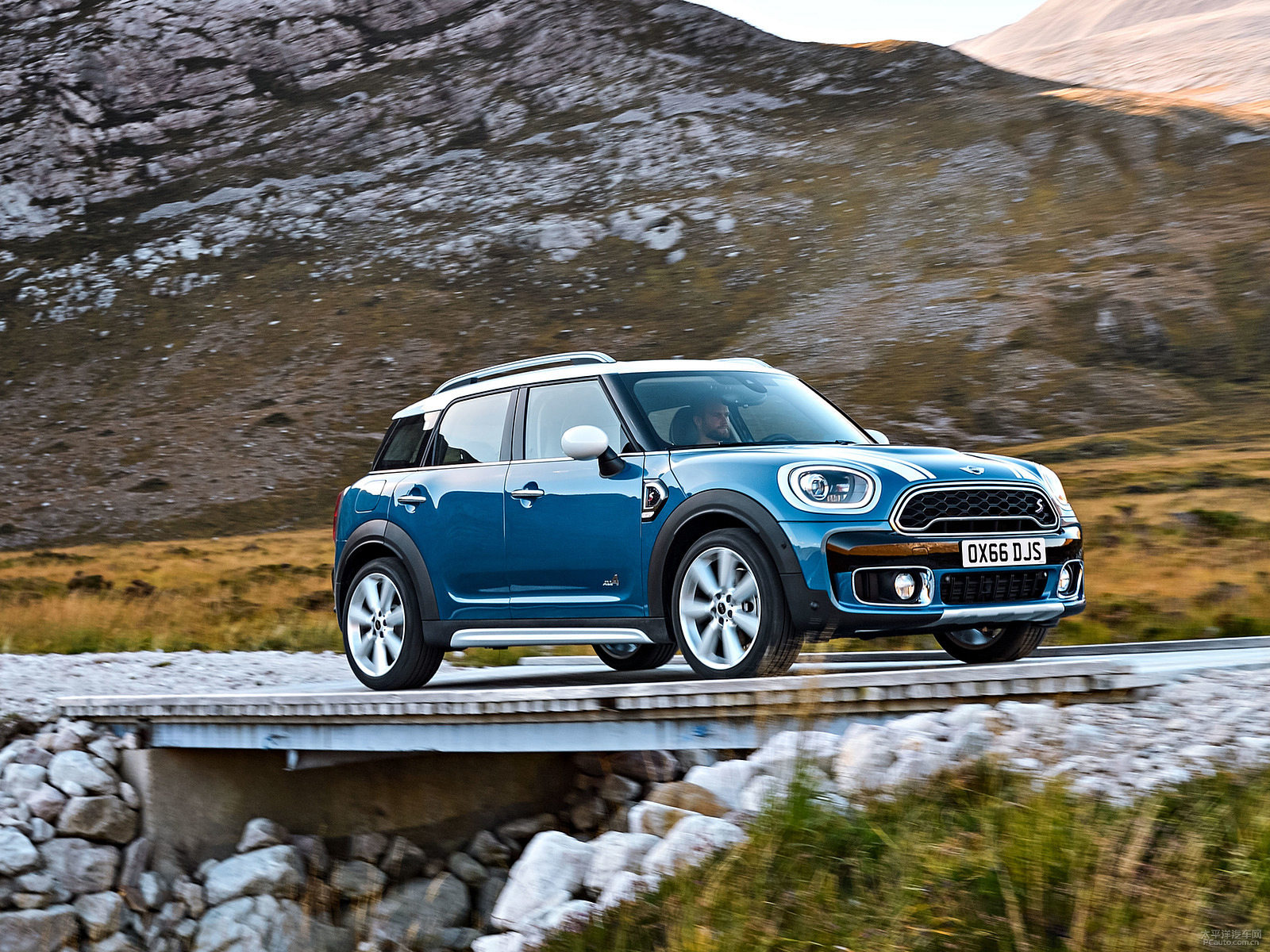 MINI COUNTRYMAN外觀高清大圖