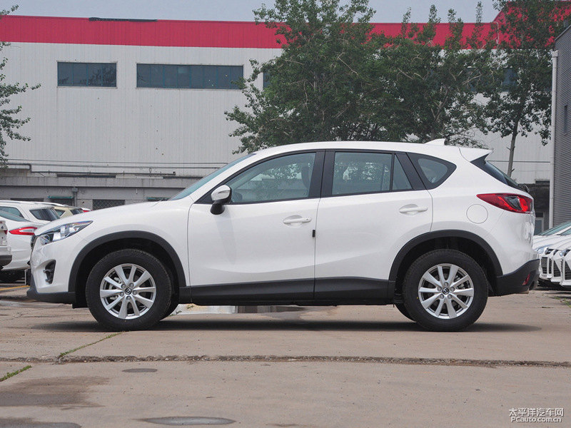 珠光白馬自達(dá)CX-5整車外觀外觀圖片