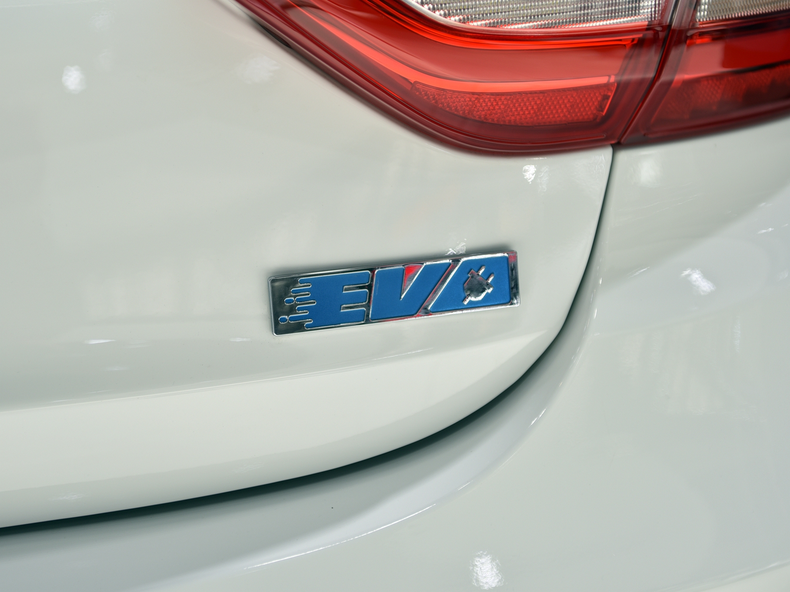 S50DƬ
