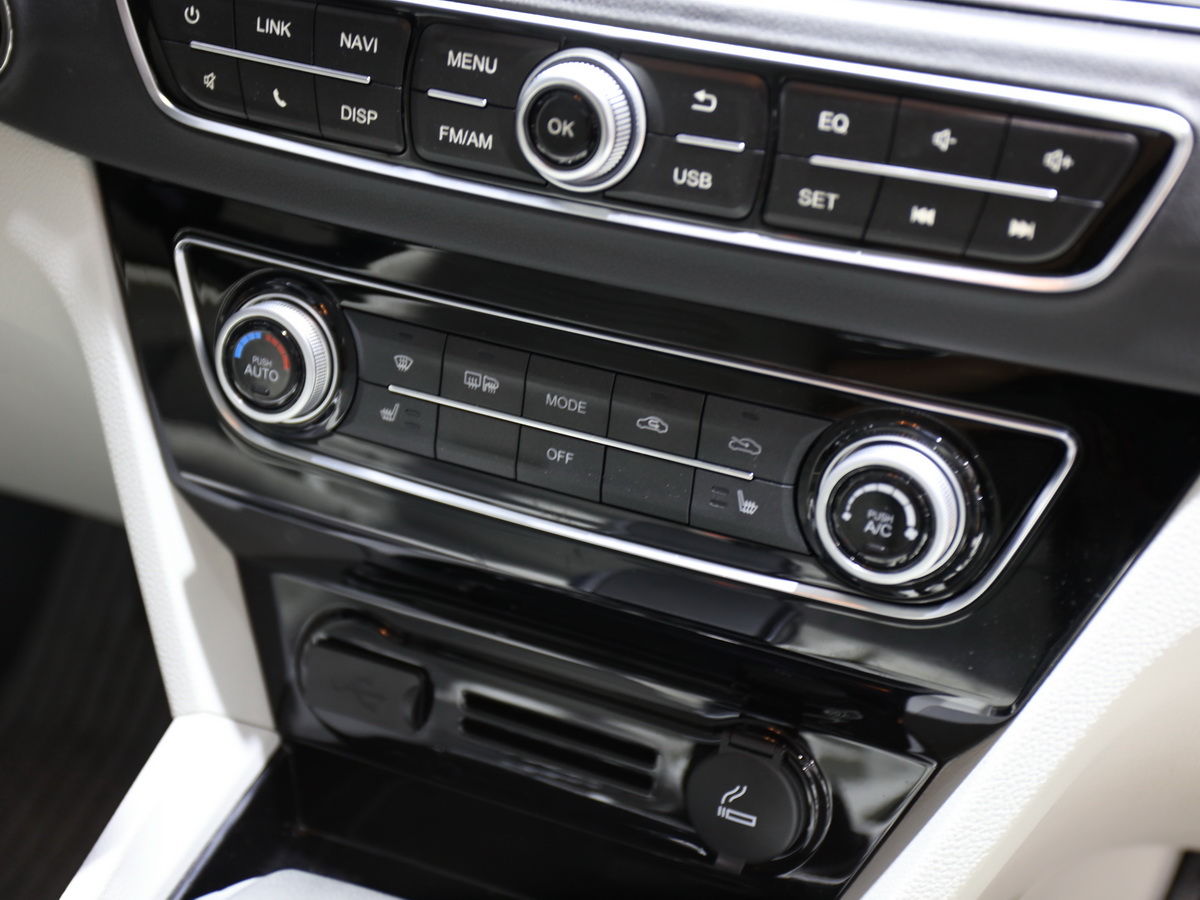 S50DƬ