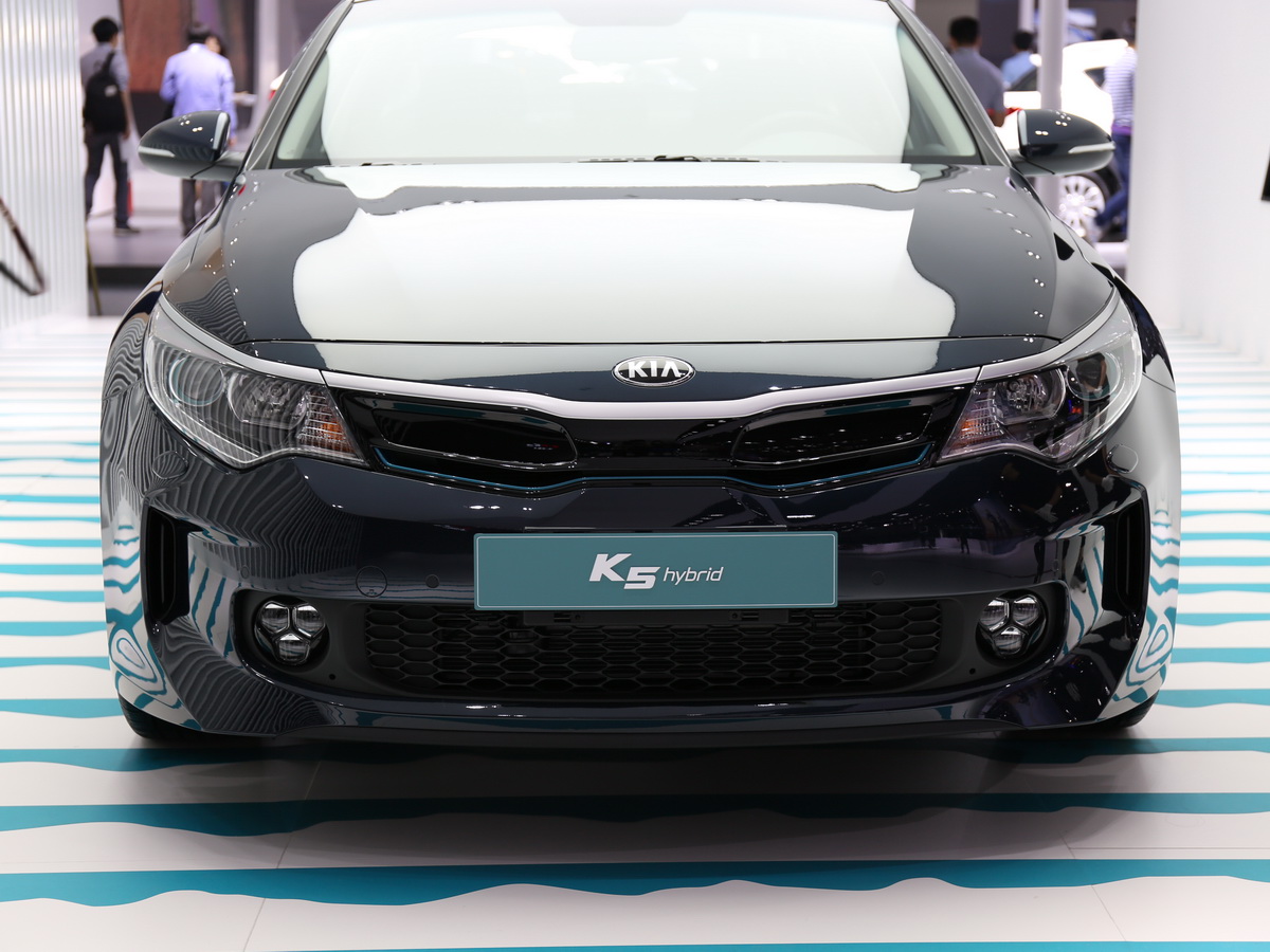 起亞K5(進(jìn)口)車展高清大圖