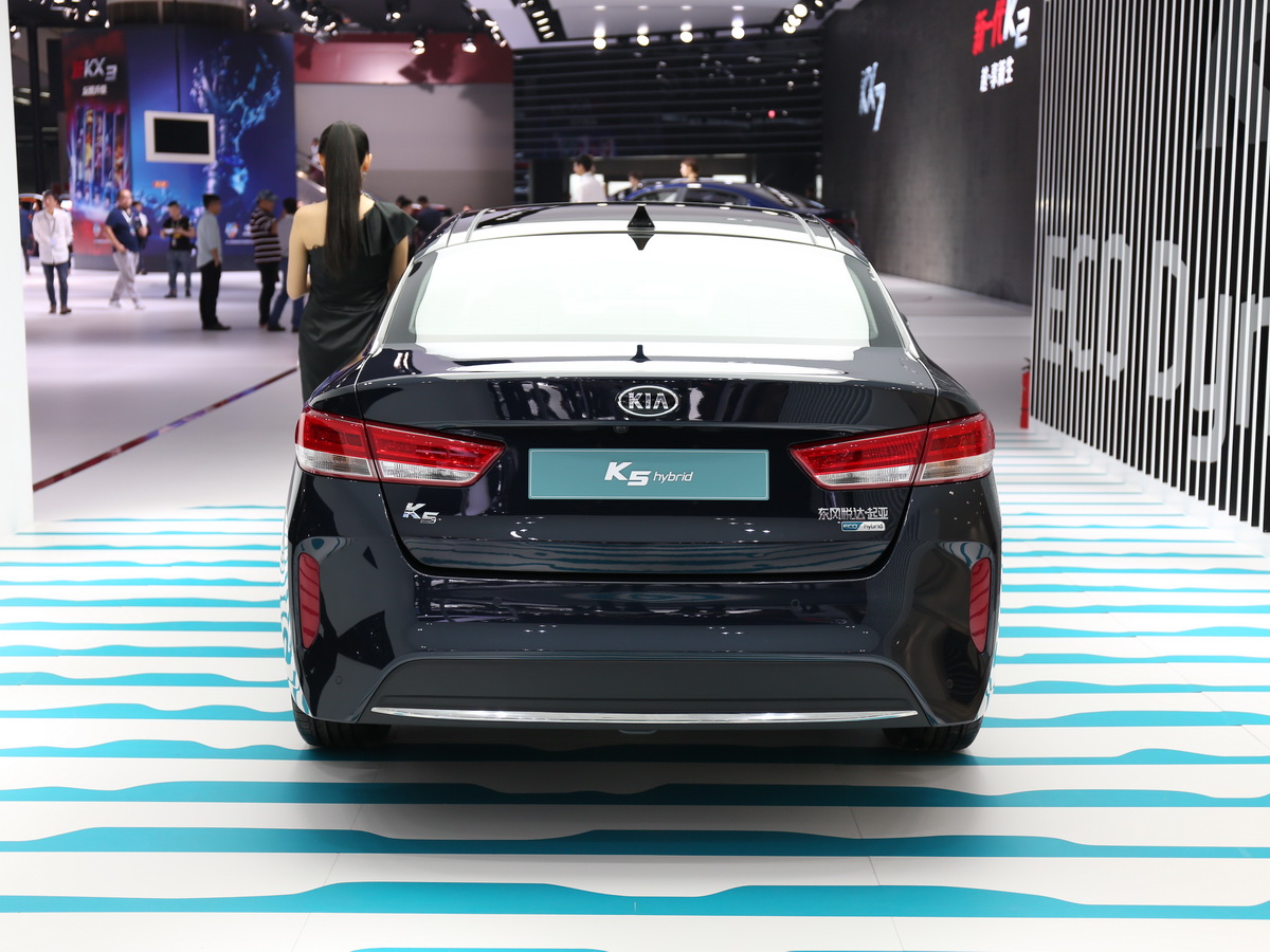 起亞K5(進口)車展高清大圖