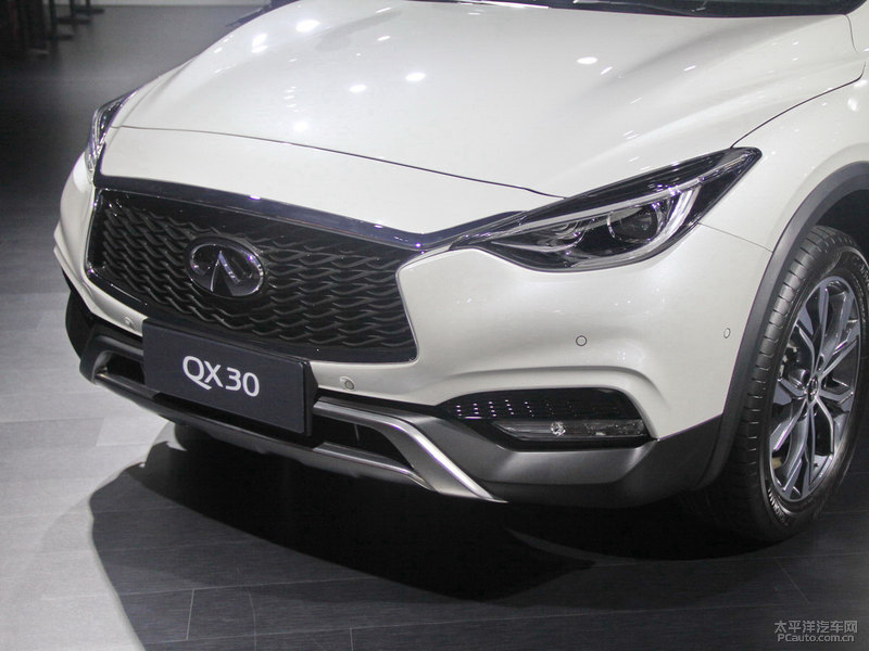 英菲尼迪qx30