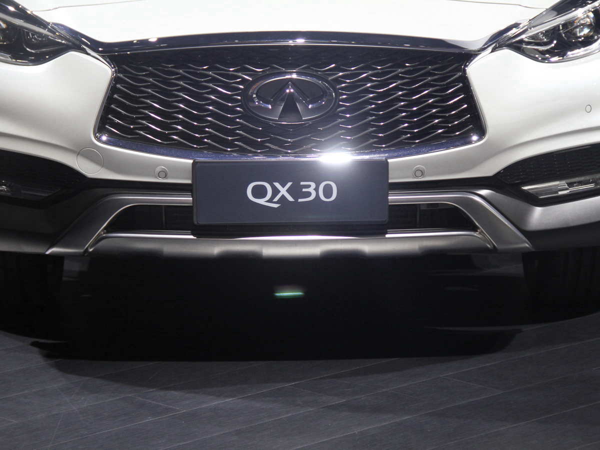 英菲尼迪QX30車展高清大圖
