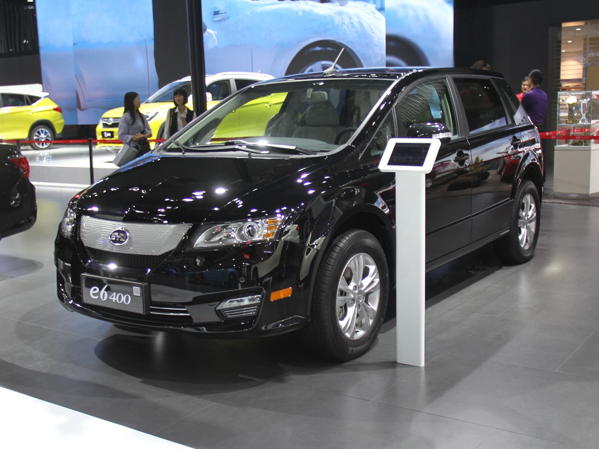 比亞迪e6車展高清大圖