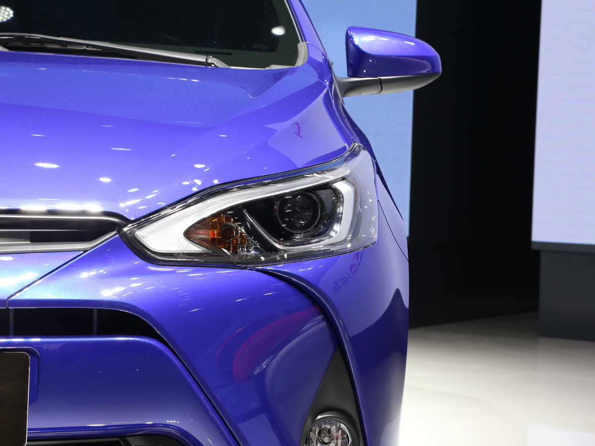YARiS L DƬ