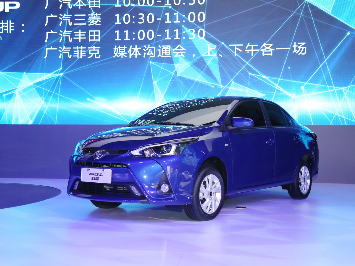 YARiS L DƬ