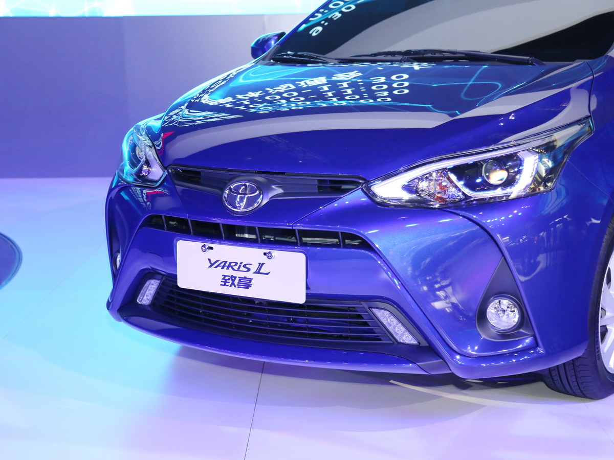 YARiS L DƬ