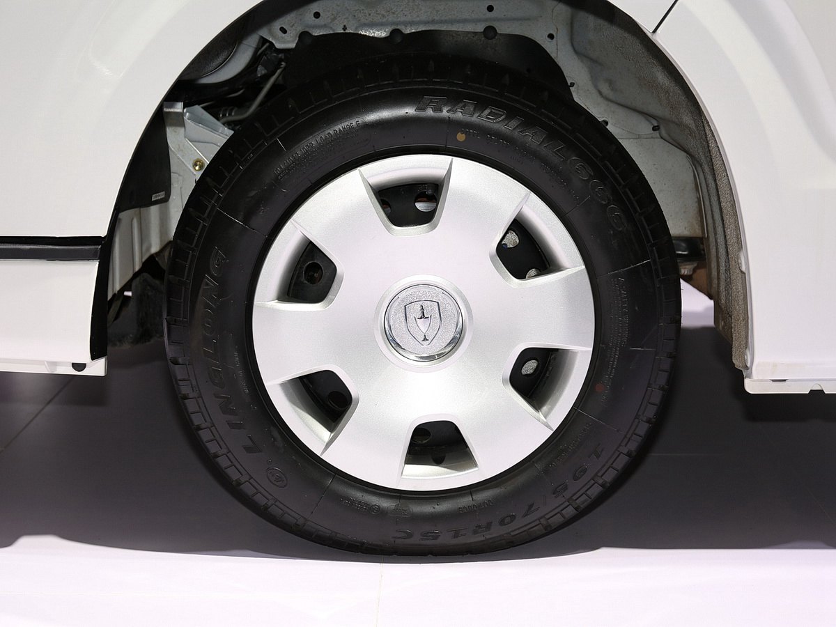 新海獅車展高清大圖