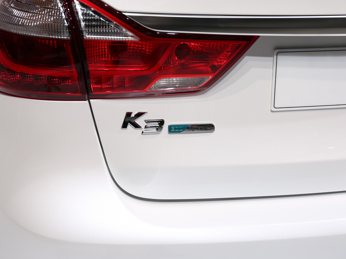 起亞K3車(chē)展高清大圖