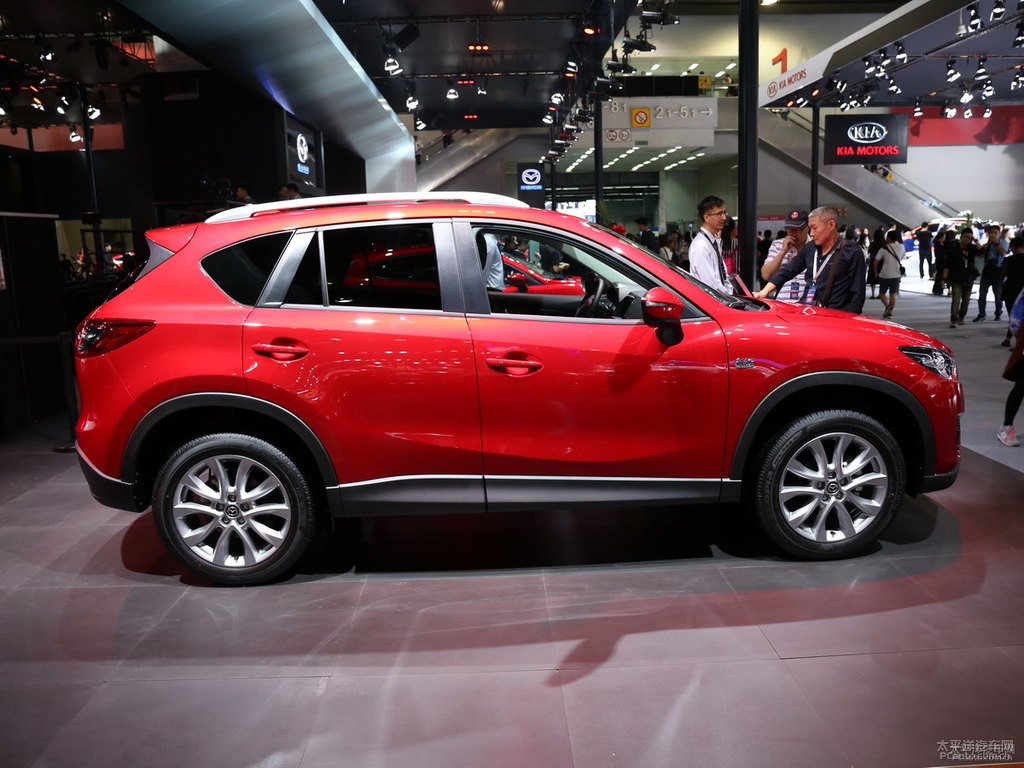激情紅馬自達(dá)CX-5整車外觀外觀圖片