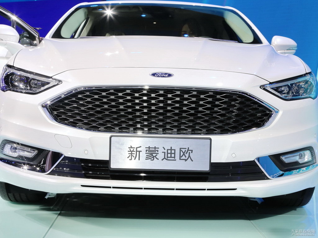 典雅白蒙迪歐車頭外觀圖片