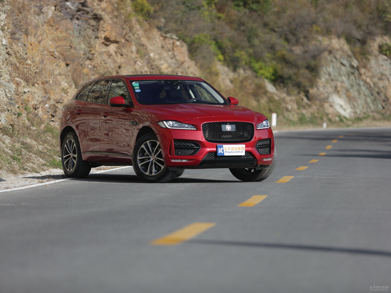 tݱF-PACE܇^^DƬ
