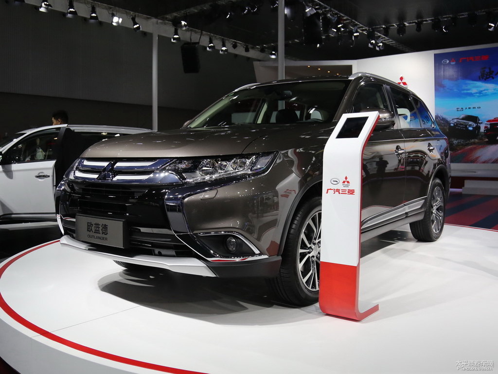 珍珠黑歐藍德整車外觀外觀圖片