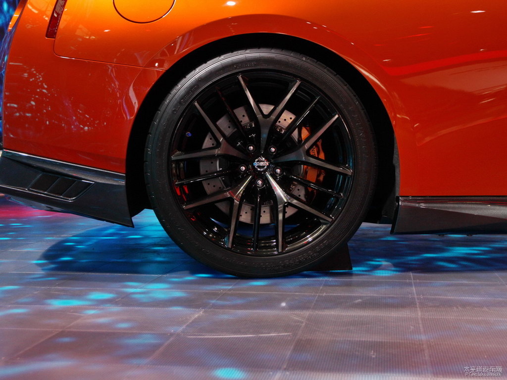 Ӱծa(chn)GT-R܇^DƬ