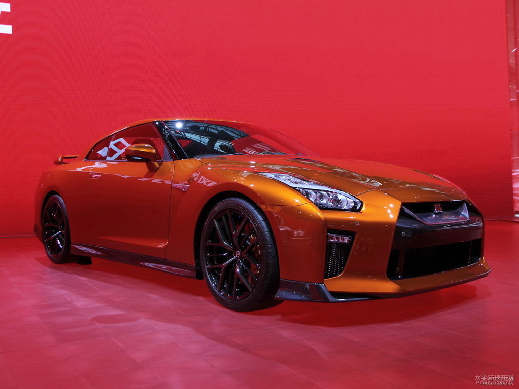 Ӱծa(chn)GT-R܇^^DƬ