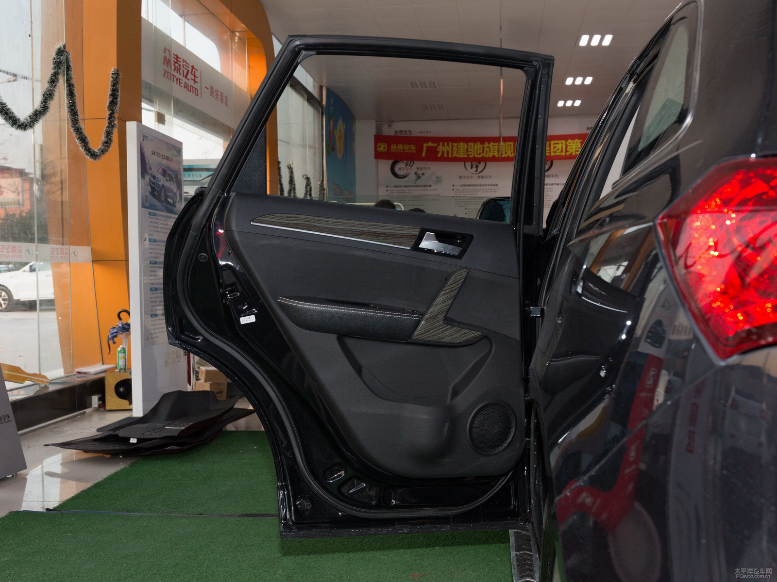 眾泰T600內(nèi)飾高清大圖
