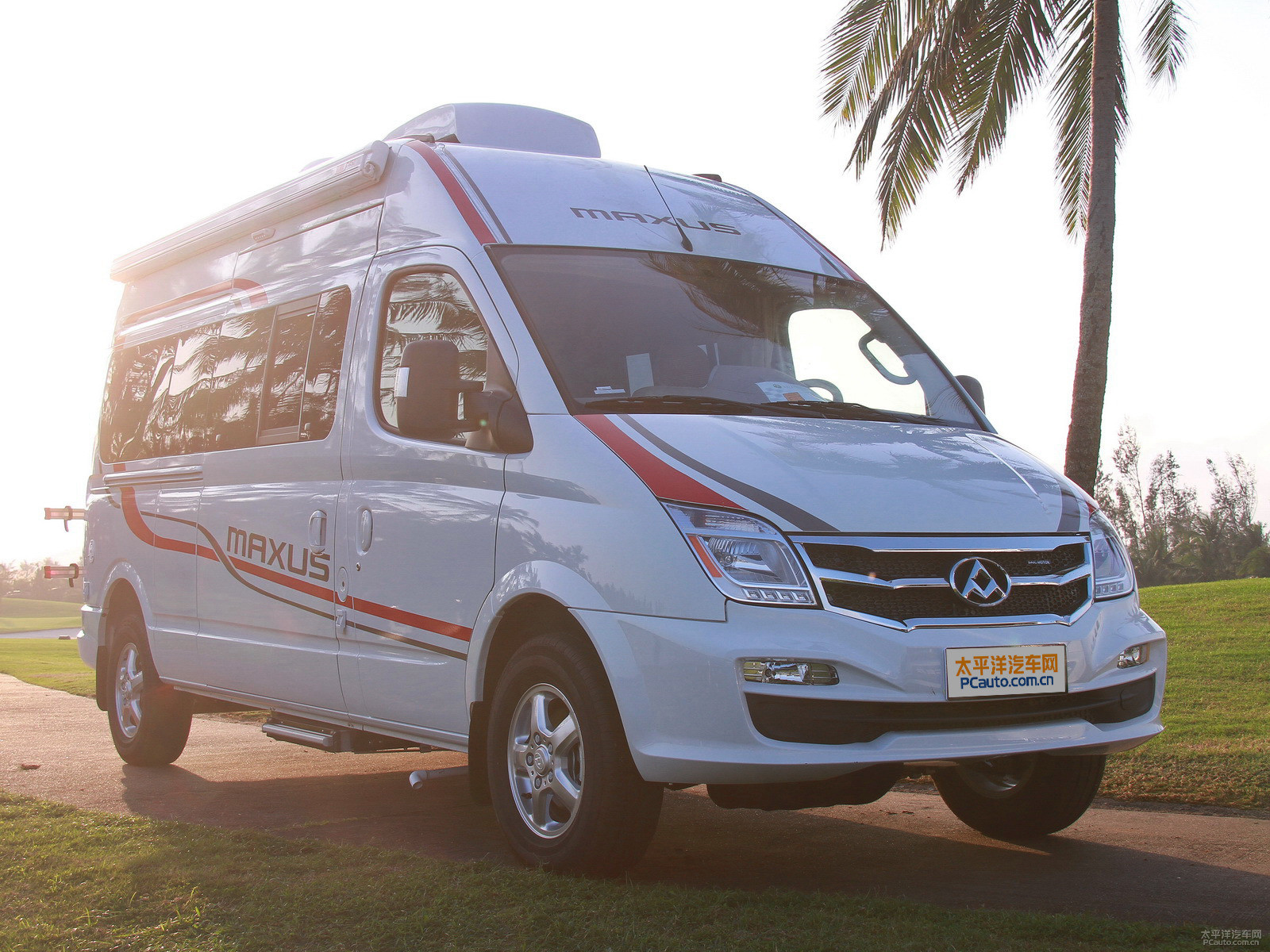 上汽大通MAXUS V80房車外觀高清大圖