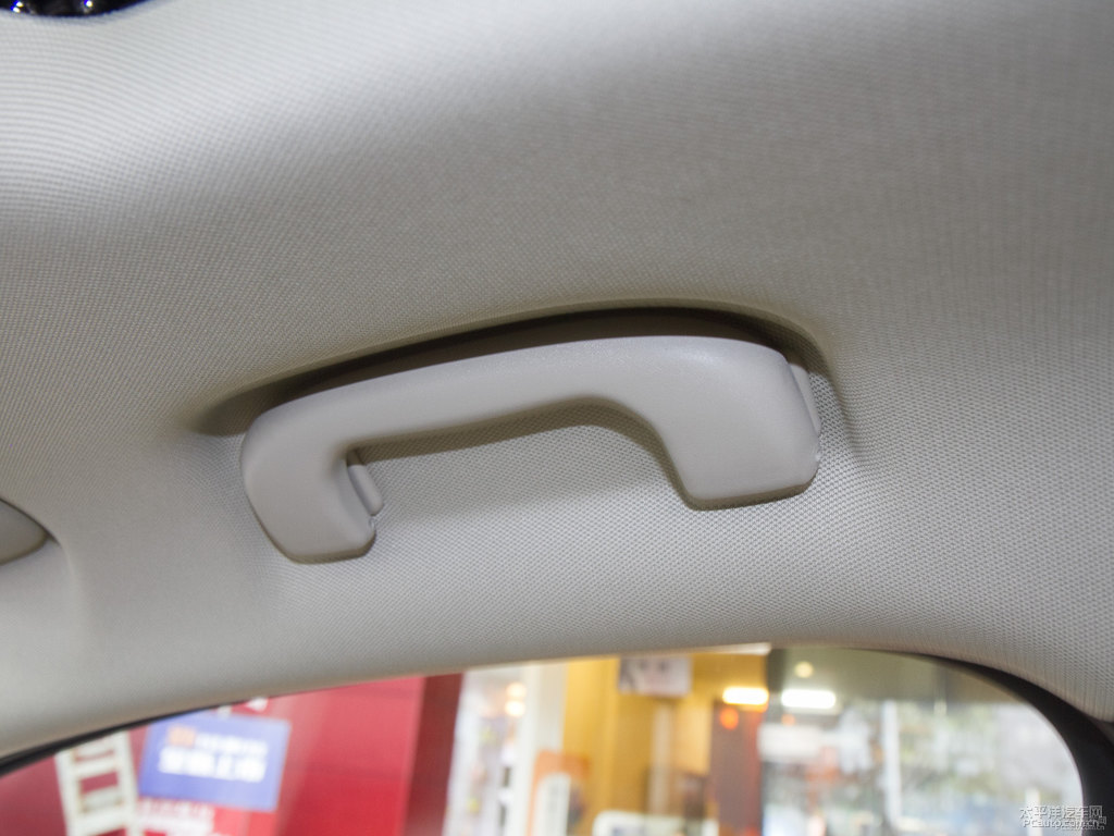 琥珀棕威朗車廂內(nèi)飾圖片