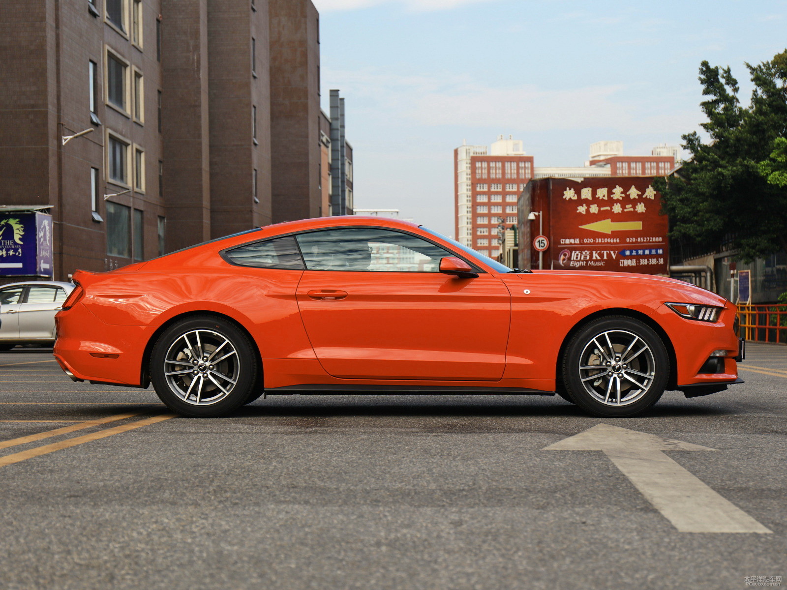 福特Mustang外觀高清大圖