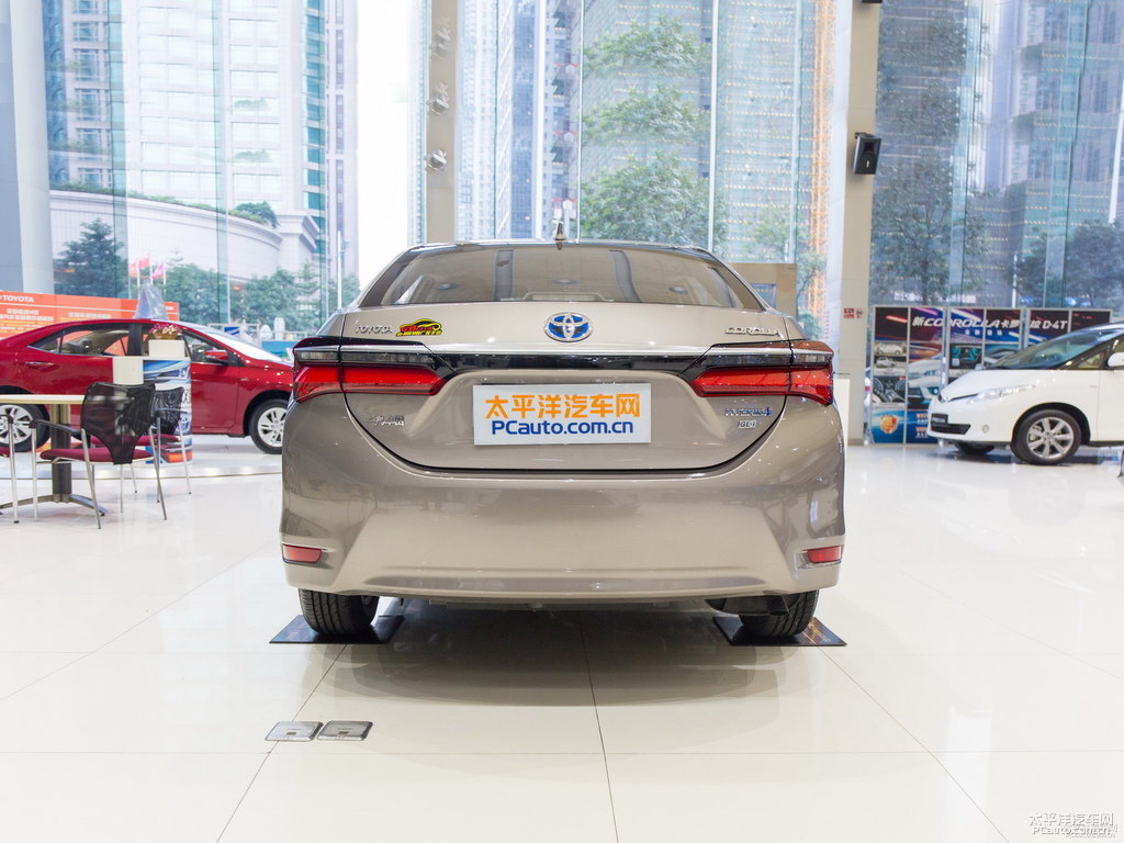 鉑青銅色卡羅拉整車外觀外觀圖片