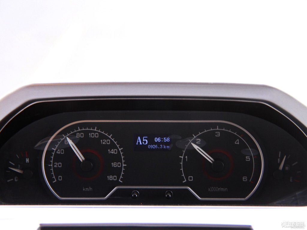 ͨMAXUS V80܇п؃DƬ