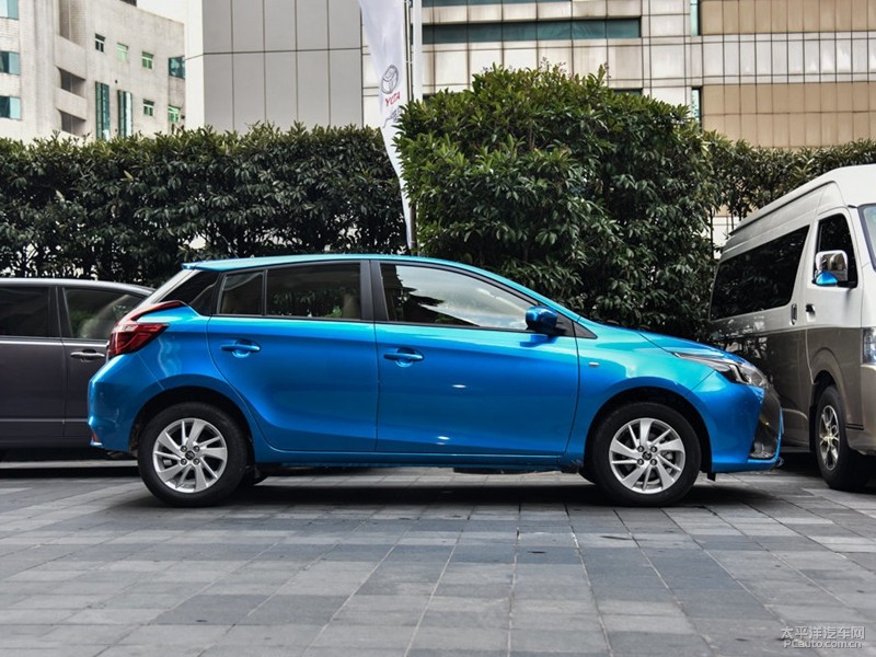 YARiS L 致炫外觀高清大圖