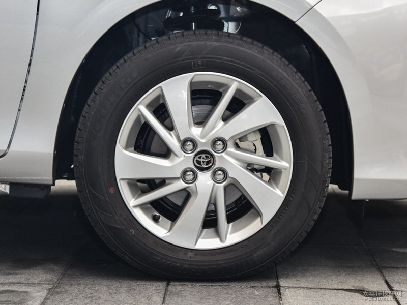 YARiS L 致炫外觀高清大圖