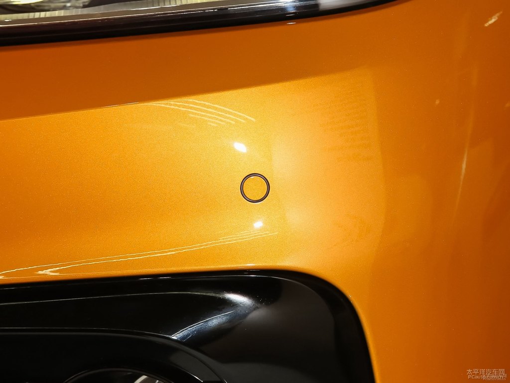 曙光金寶馬1系車頭外觀圖片