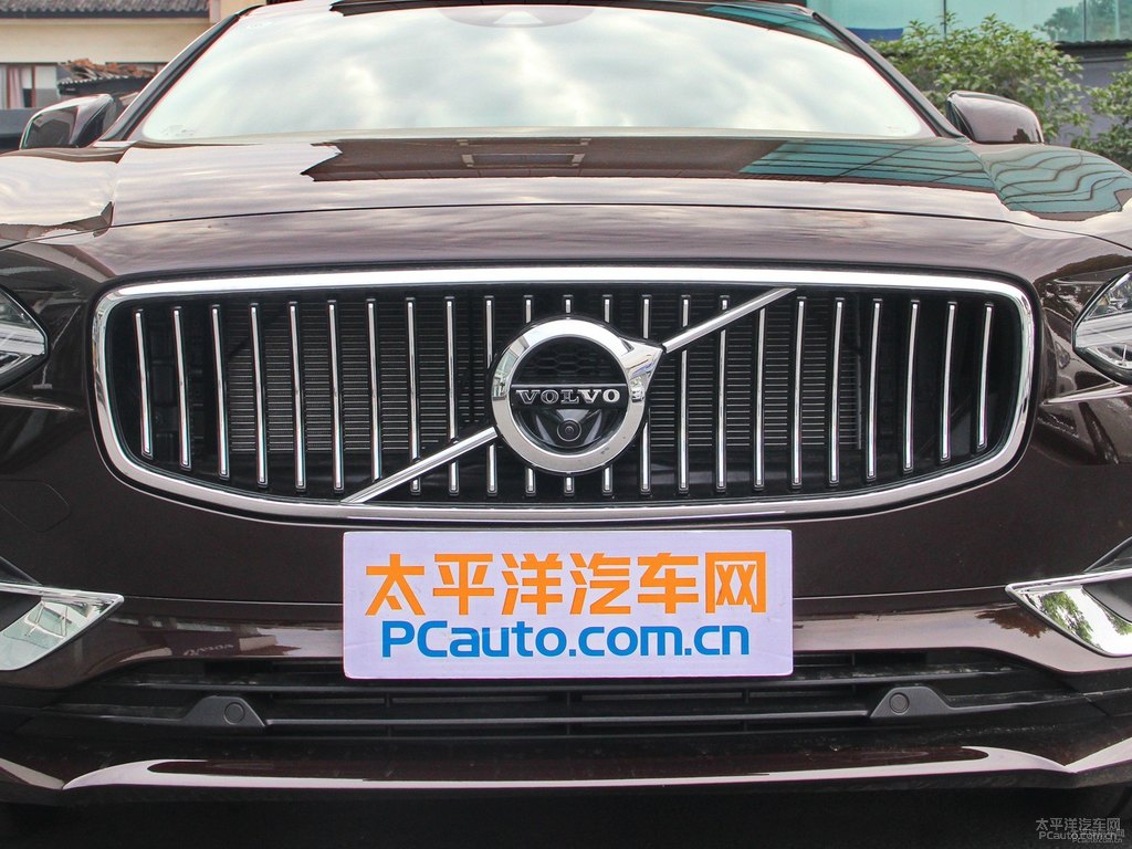 楓木棕沃爾沃S90車頭外觀圖片