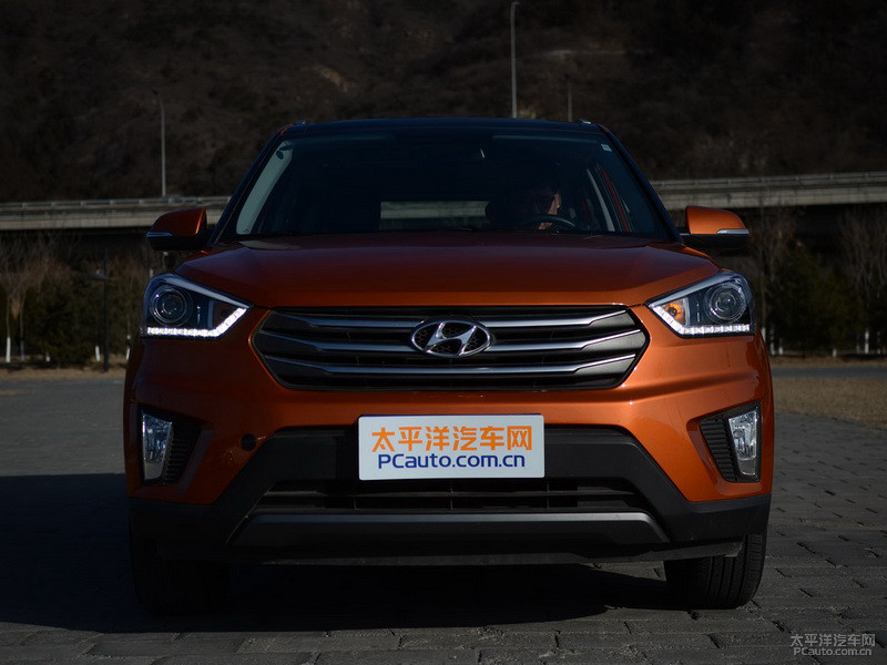 北京現(xiàn)代ix25外觀(guān)高清大圖