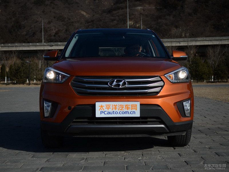 北京現(xiàn)代ix25外觀高清大圖
