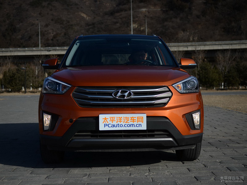 北京現(xiàn)代ix25外觀高清大圖