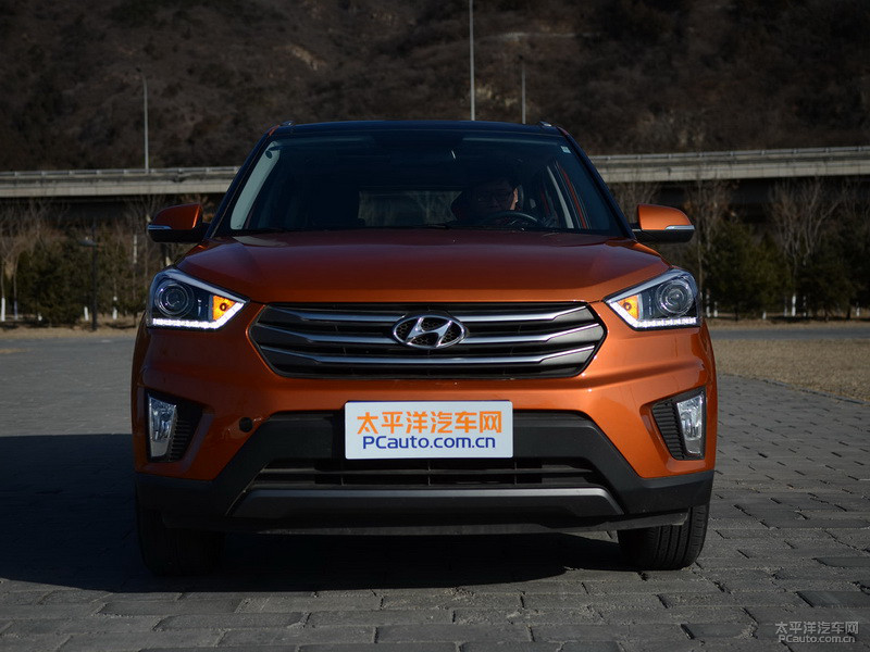 北京現(xiàn)代ix25外觀高清大圖