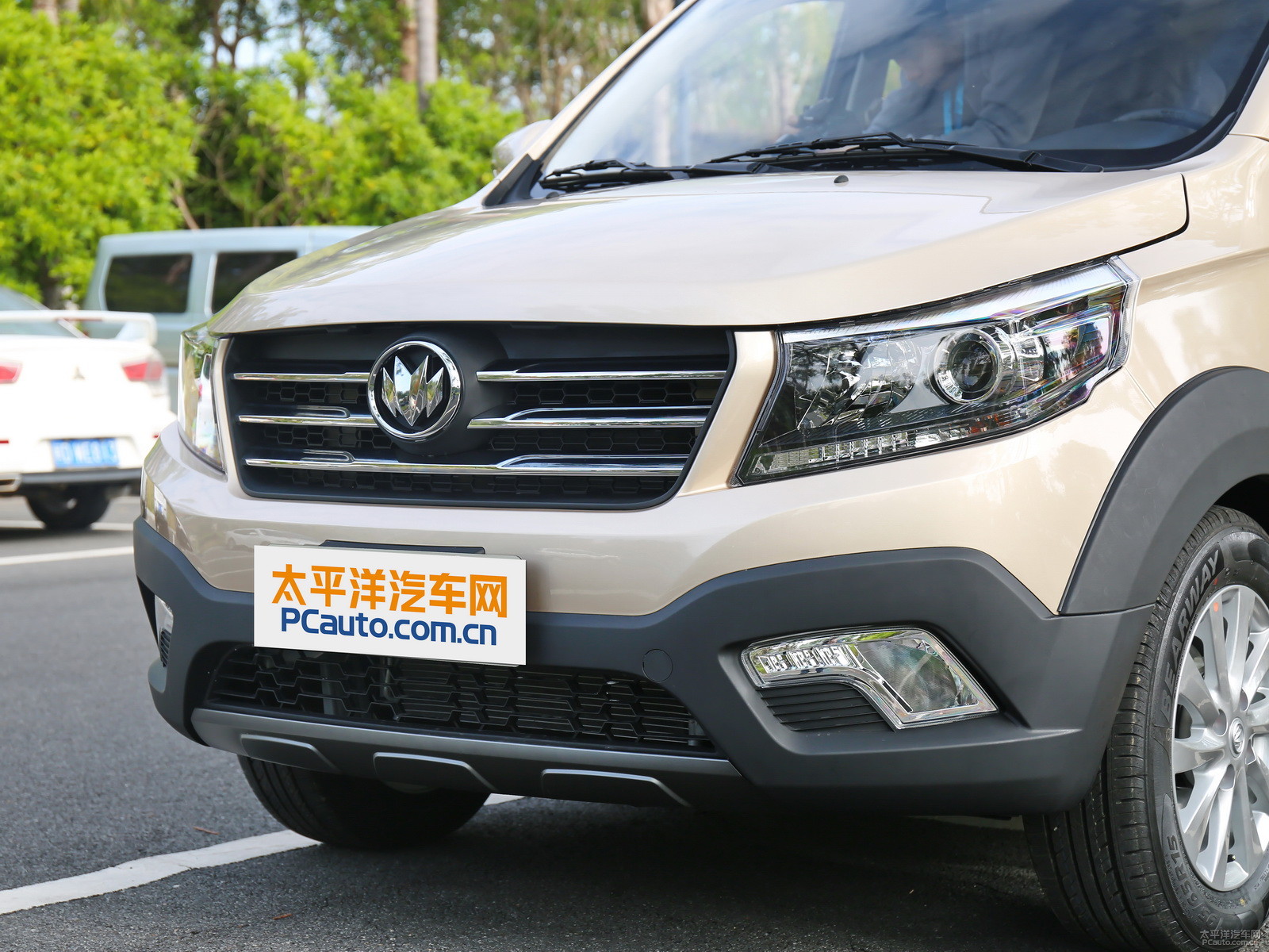 啟騰V60外觀高清大圖