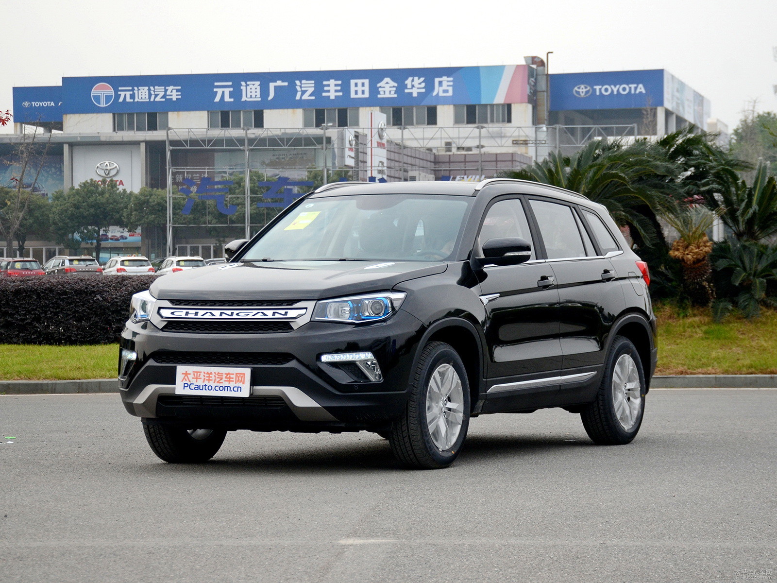 長(zhǎng)安CS75外觀高清大圖