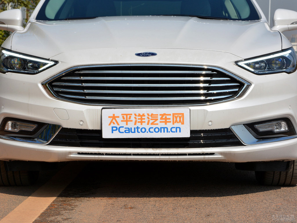 典雅白蒙迪歐車頭外觀圖片