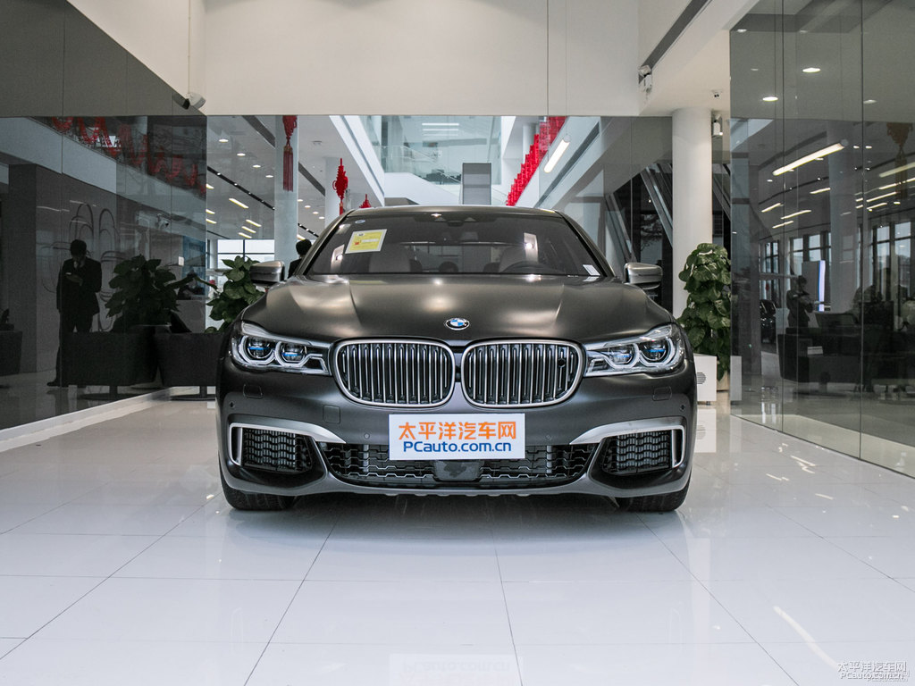 炭黑寶馬7系整車外觀外觀圖片
