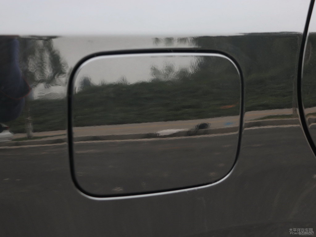 曜石黑軒逸車身外觀圖片