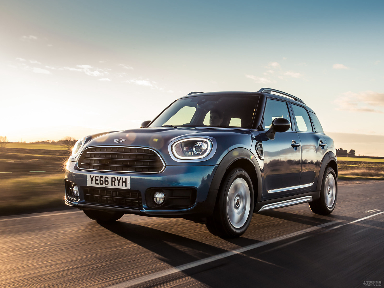 MINI COUNTRYMAN外觀高清大圖