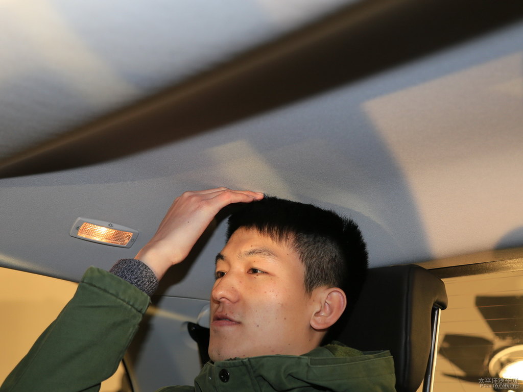 冰雪白柯迪亞克駕乘空間空間圖片
