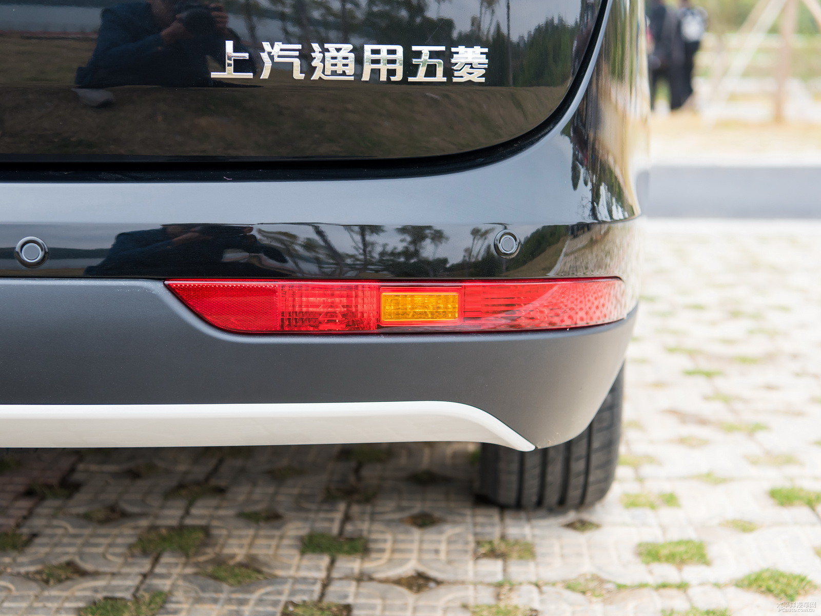 寶駿730外觀高清大圖