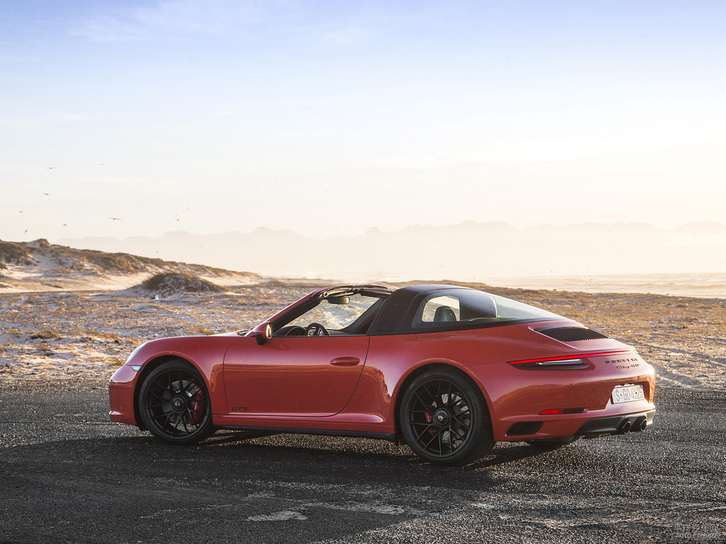 衛(wèi)紅保時(shí)捷911整車外觀外觀圖片