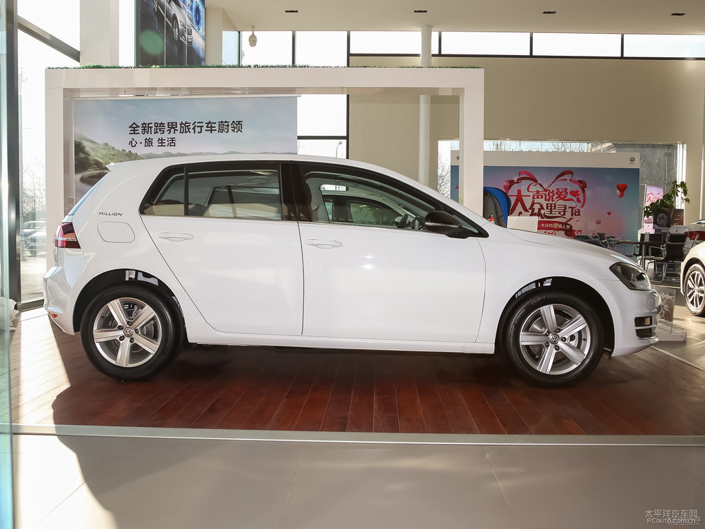 極地白高爾夫整車外觀外觀圖片