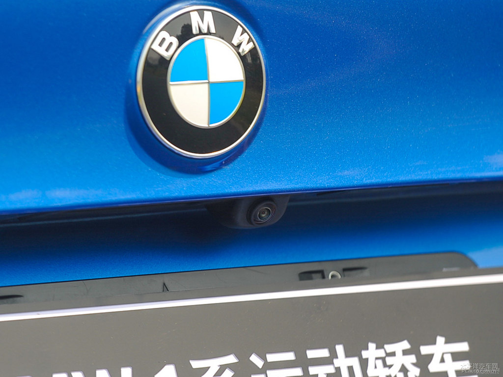 埃托斯藍(lán)寶馬1系車(chē)尾外觀圖片