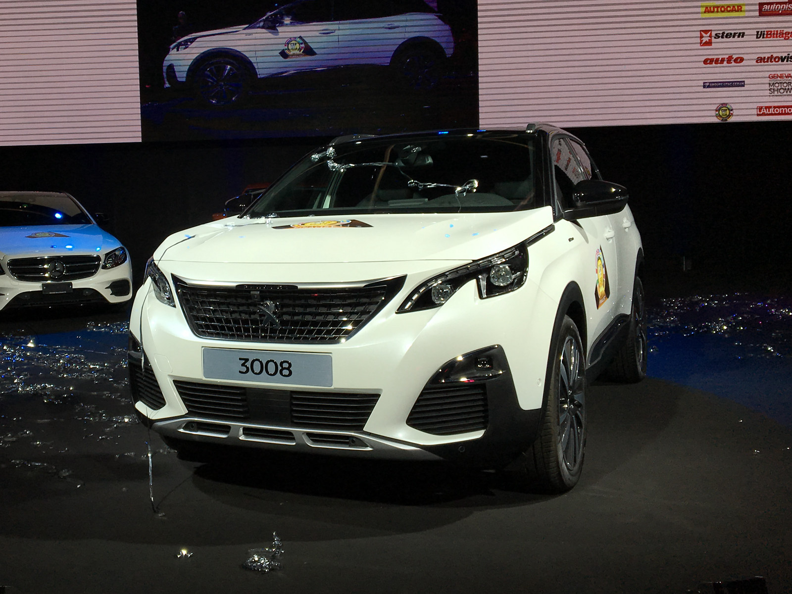 標(biāo)致3008(進(jìn)口)車展高清大圖